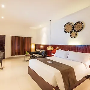 suka-beach-inn.hotelsseminyak.net/